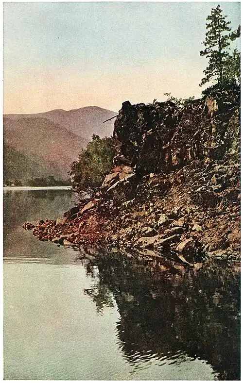 A SCENE ON THE COLUMBIA RIVER.