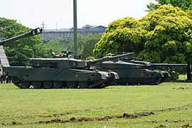 Type 90 (left) and Type 10